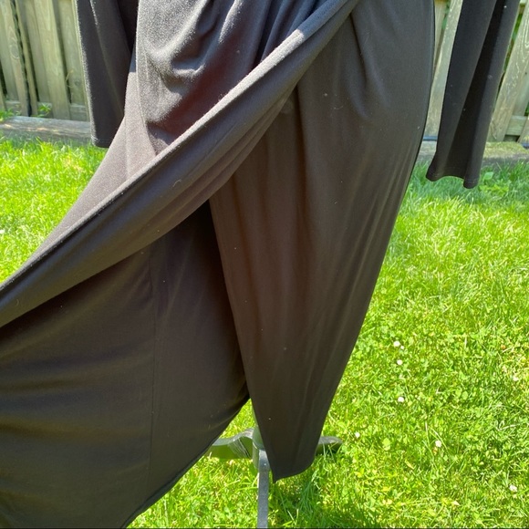 Good American Strong Shoulder Long Sleeve Black Stretch Jersey Knit Wrap Dress - Picture 11 of 17